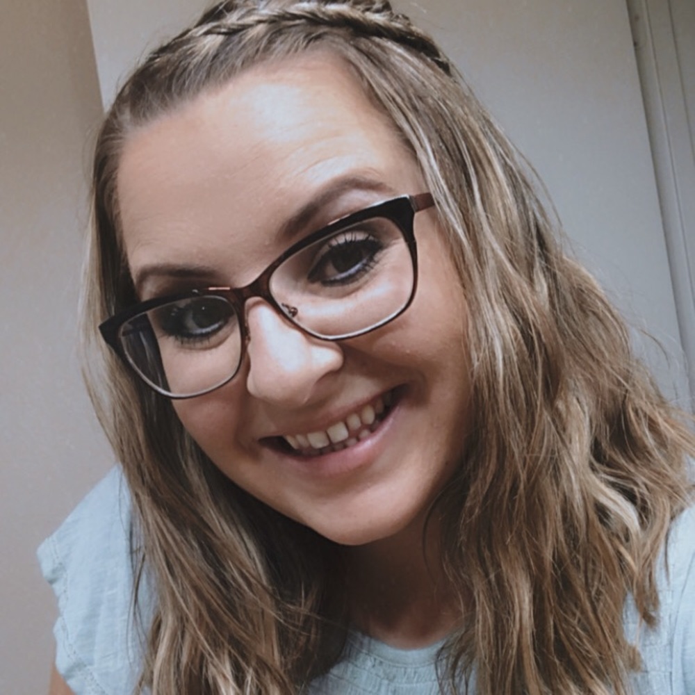 Meet your Posher, Ashlee